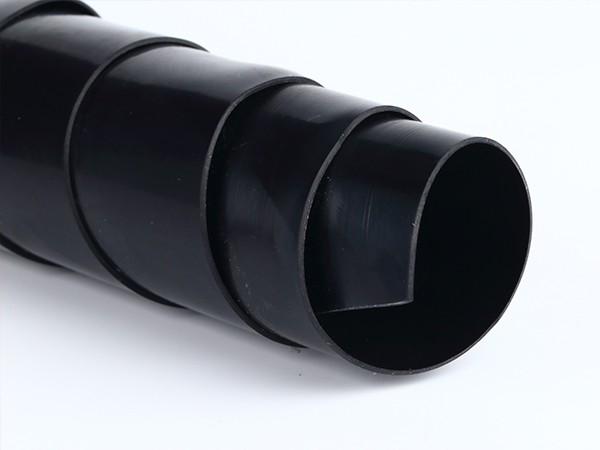 防滲土工膜被廣泛應(yīng)用的優(yōu)勢有哪些？