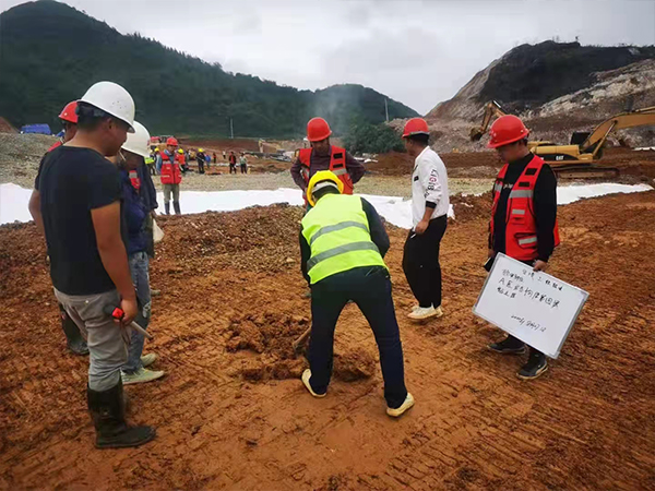 貴州貴陽(yáng)垃圾填埋場(chǎng)項(xiàng)目采用佳路通防滲膜 貴州貴陽(yáng)垃圾填埋場(chǎng)項(xiàng)目采用佳路通防滲膜