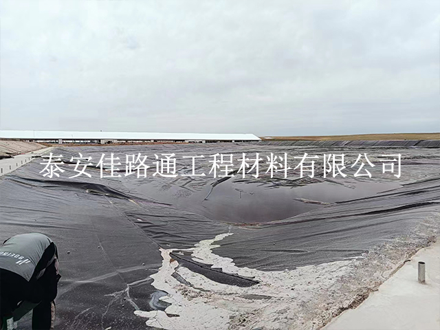 垃圾填埋場防滲膜如何進行有效焊接施工？