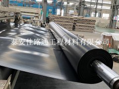 防滲土工膜施工中如何及時修復(fù)破損情況？