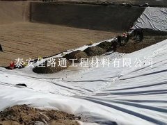 如何將油田防滲膜更好的發(fā)揮其作用？