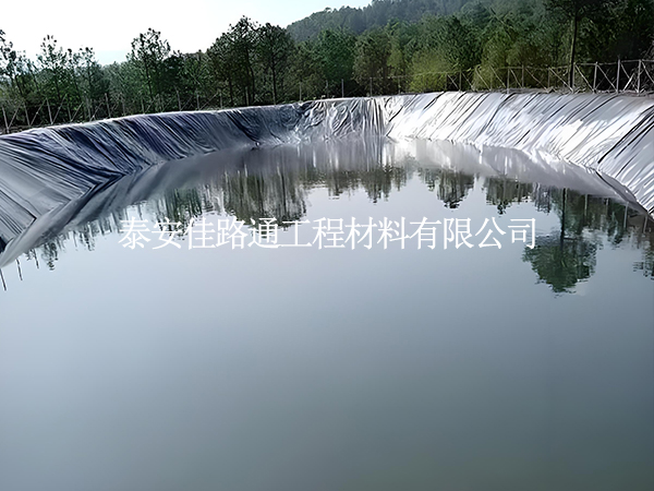 魚塘防滲膜焊接步驟有哪些原則技巧？