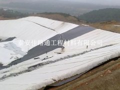 垃圾填埋場(chǎng)防滲膜試驗(yàn)項(xiàng)目：科技護(hù)航，守護(hù)綠