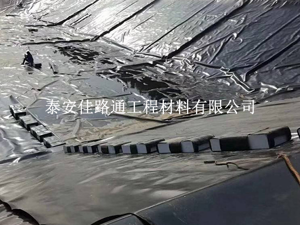 尾礦防滲膜鋪設(shè)總出錯？這些規(guī)避方法要牢記