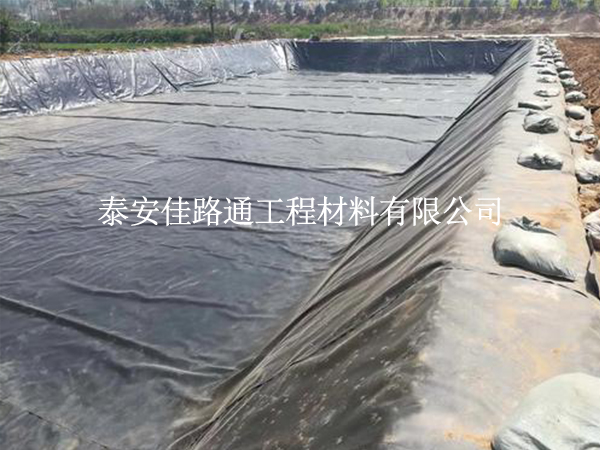 沼氣池防滲膜焊接核心方式方法，筑牢密封防滲